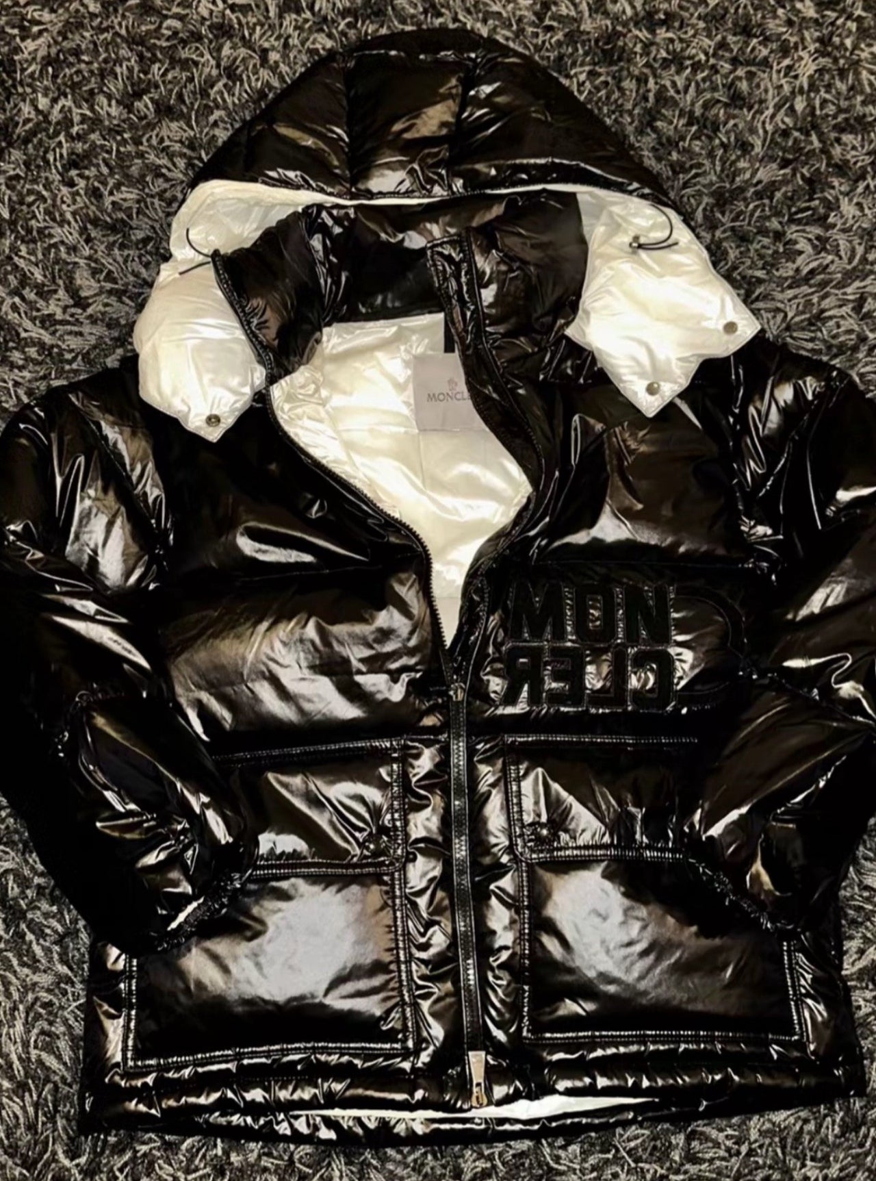 M Puffer black