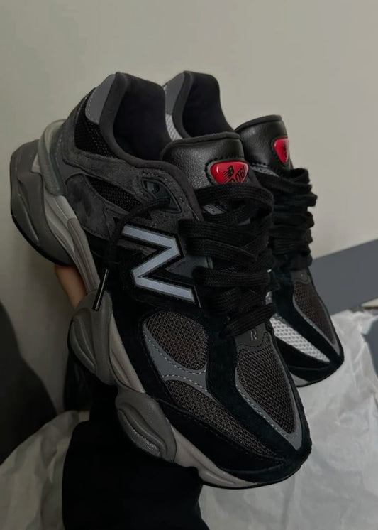 New Balance Black