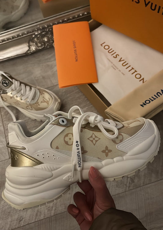LV Run 55 white gold