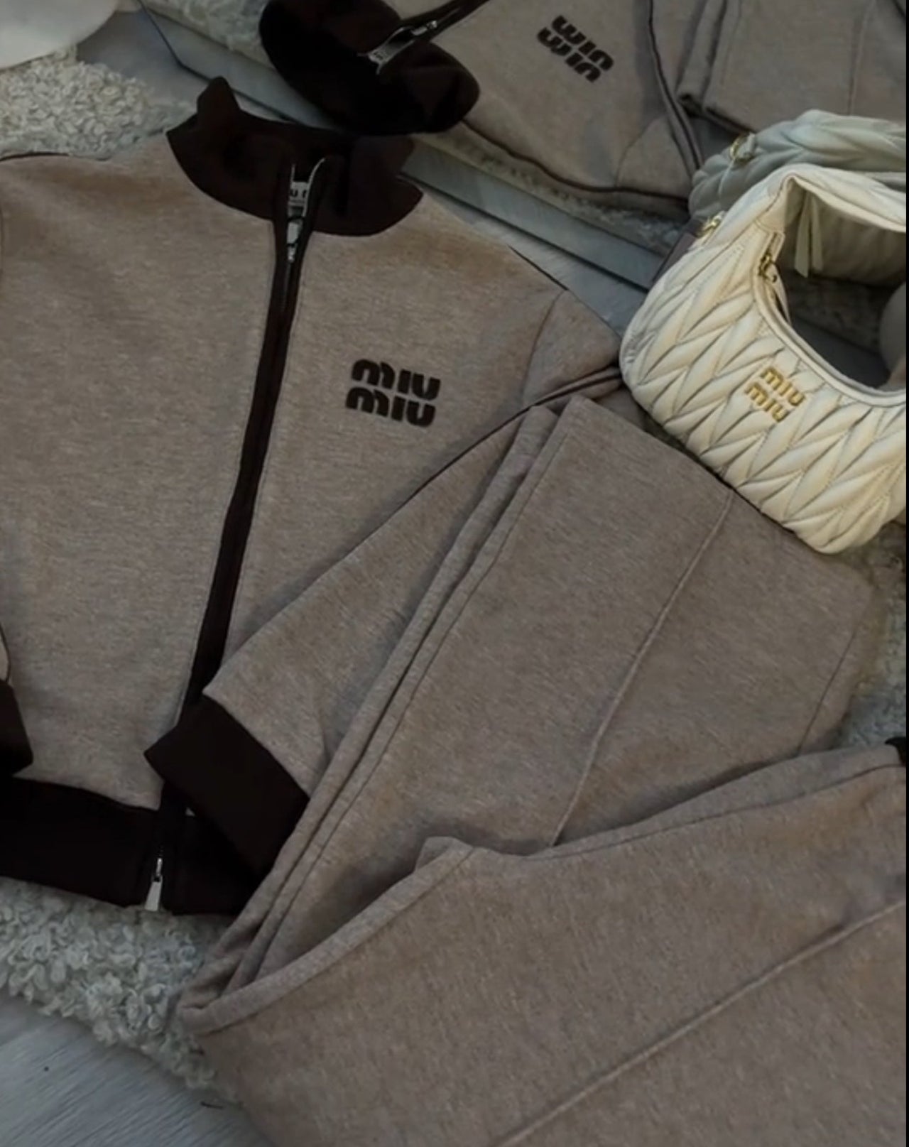 Miu set beige