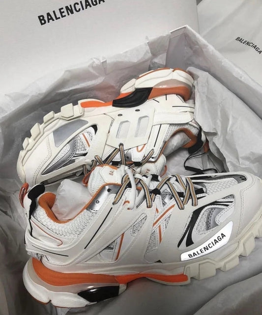 B tracks white orange